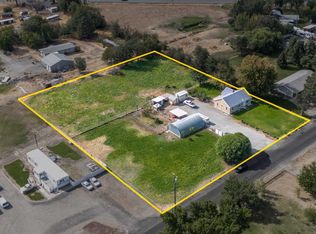 226605 E Game Farm Rd, Kennewick, WA 99337