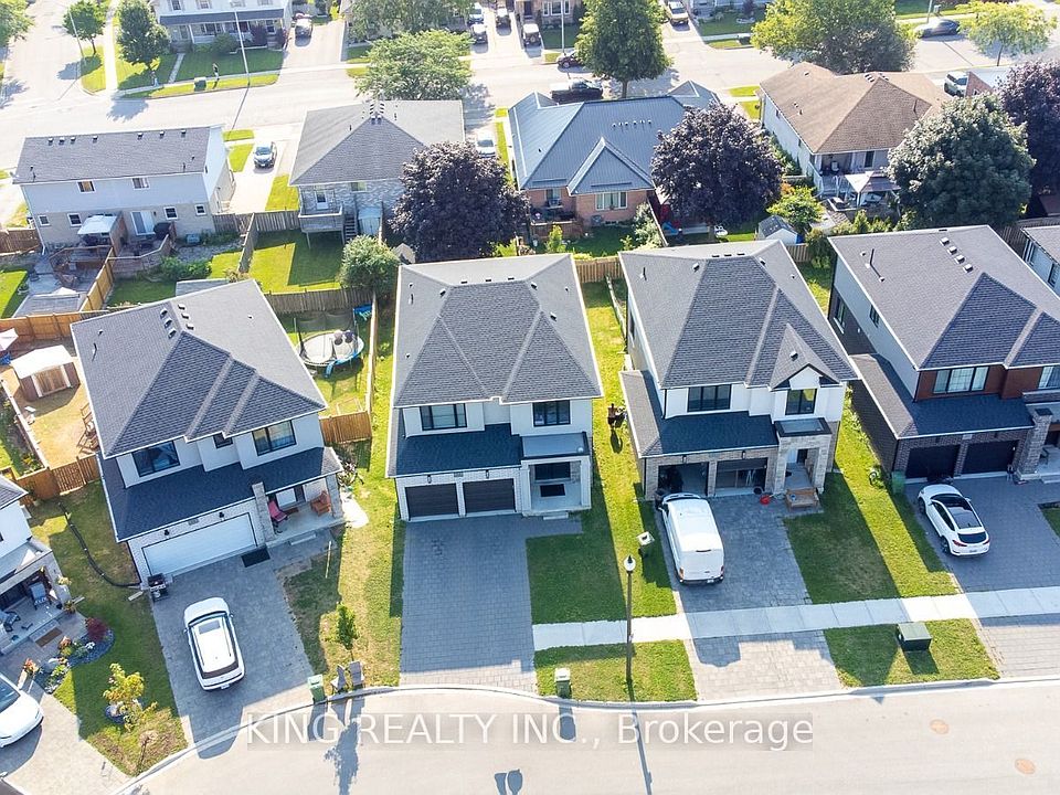 1st image of 24 Welch Ct