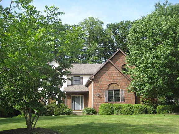 Master walk in closet