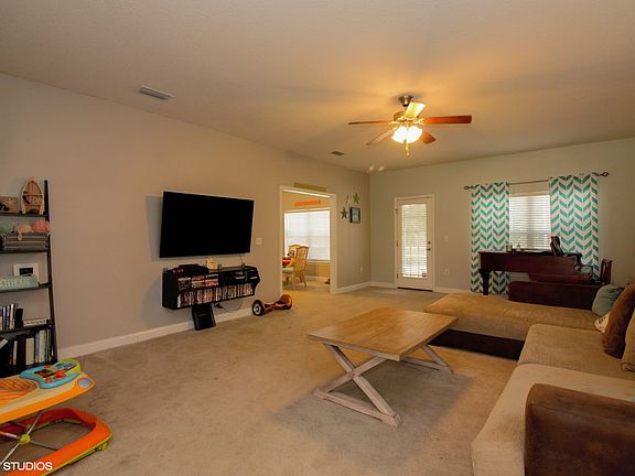 3rd image of 2073 Cherokee Cove Trl