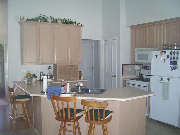 2nd image of 4912 W Cindy Ln