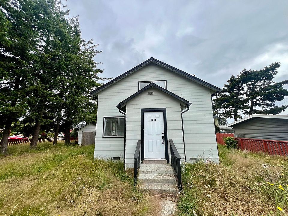 1st image of 1886 15th St