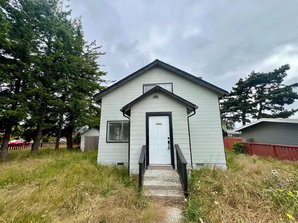 1886 15th St, North Bend, OR 97459