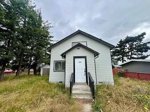 1886 15th St Photo 1