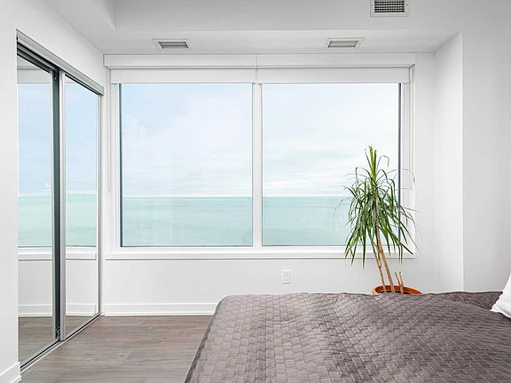 3rd image of 1926 Lake Shore Blvd W #1810