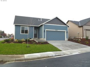 59549 Whiteoak Dr, Saint Helens, OR