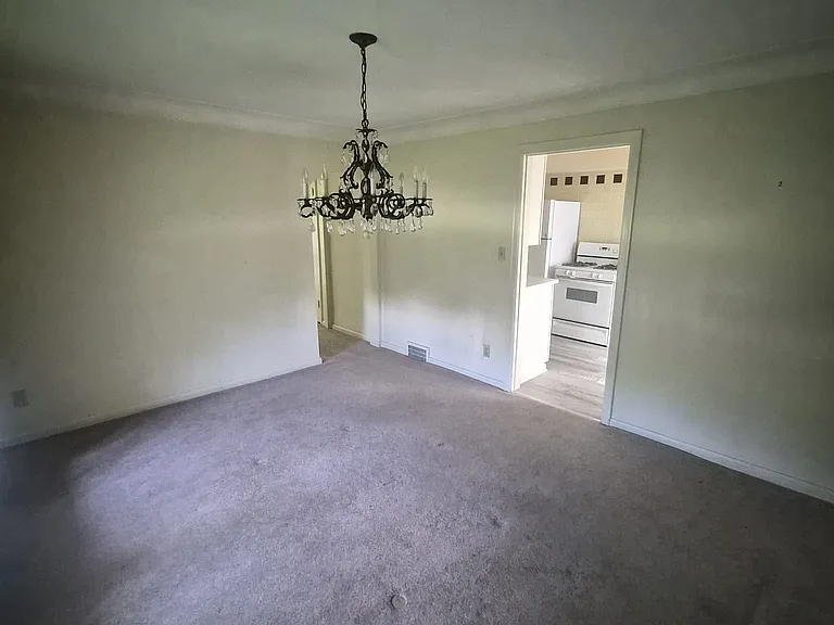 13699 Cedar Rd #1 — Photo 3