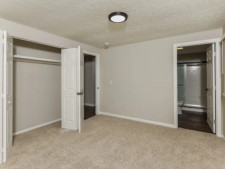 5305 Davidson Rd — Photo 8