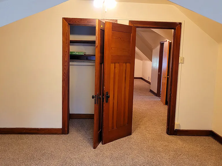 3rd floor bedroom & closet