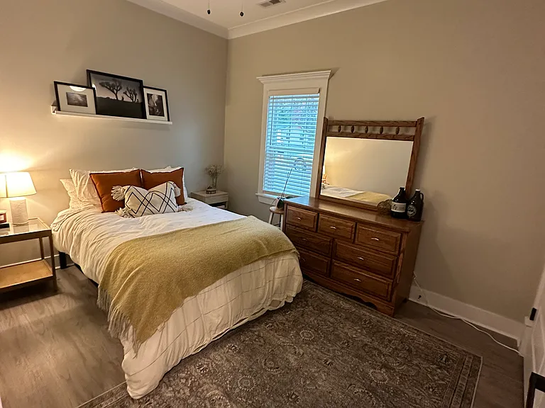 2900 Woods Pl — Photo 11