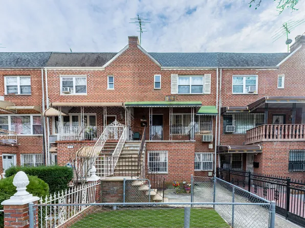 10210 Avenue J image 1 of 19