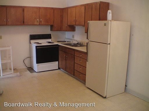 5th image of 4653 Harman Dr APT 3