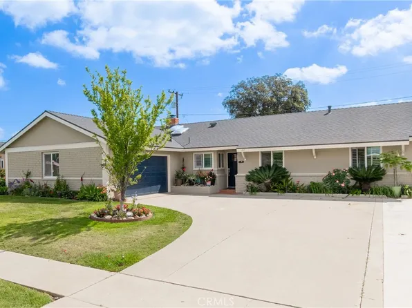 122 N Carousel Pl, Anaheim, CA 92806