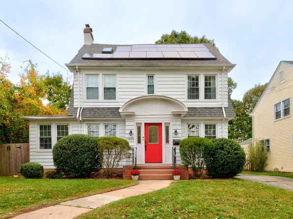 1830 Ella T Grasso Blvd, New Haven, CT 06511