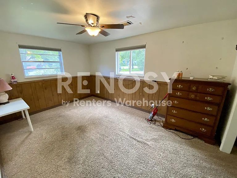 1237 Constitution Ave — Photo 7