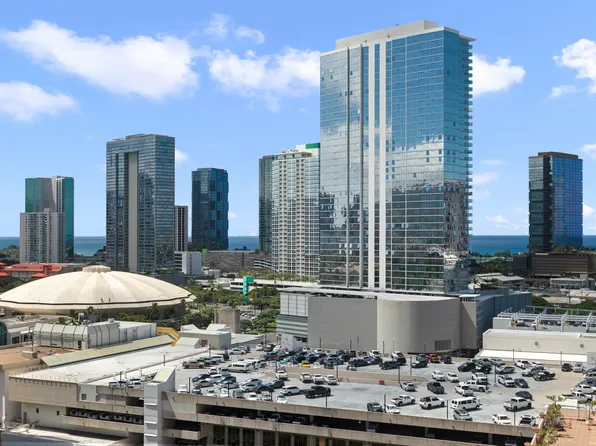 818 S King St Floor 18, Honolulu, HI 96813