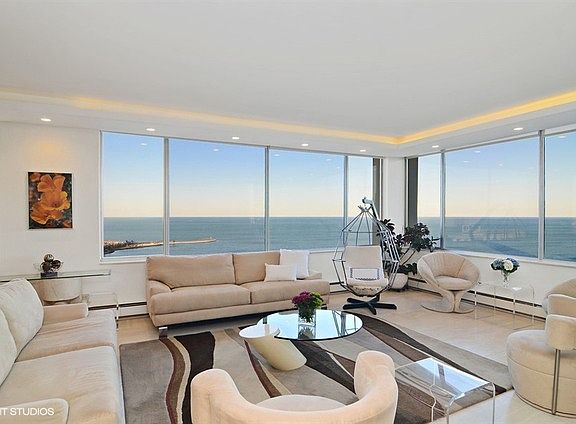 2nd image of 1000 N Lake Shore Plz APT 35A