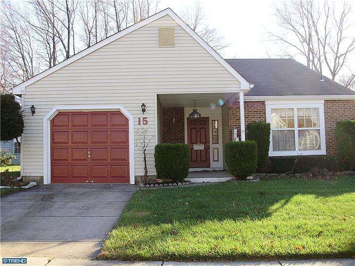 1st image of 15 Stewart Ln