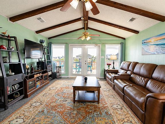2nd image of 1319 Maui Dr