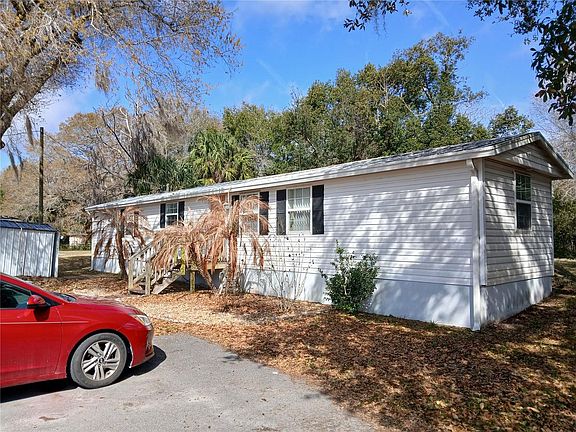 3rd image of 10429 E Victory Ln