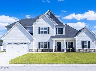 512 Manteo Ln, Jacksonville, NC 28546