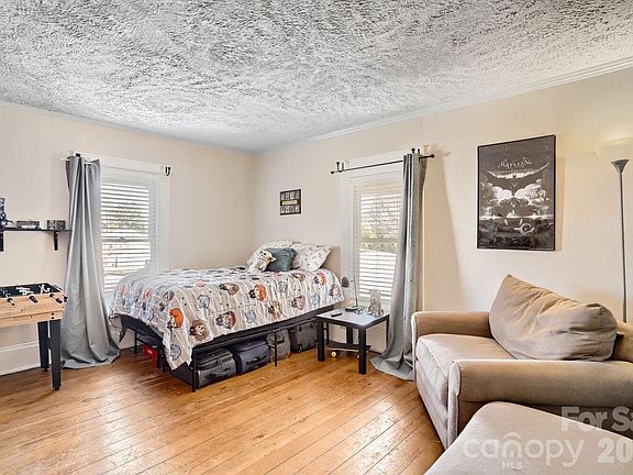 5th image of 4001 Raney Faith St