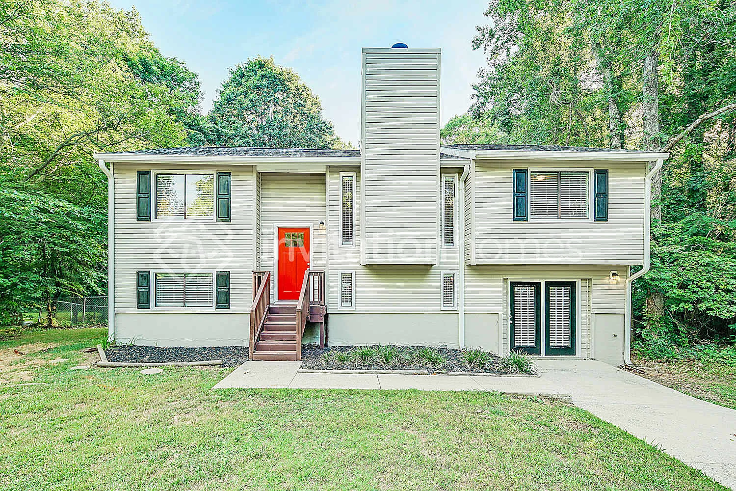 4952 Mcalpine Ln Charlotte, NC 28212 — Photo 1