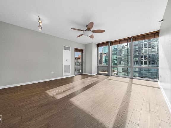 2nd image of 160 E Illinois St APT 1906
