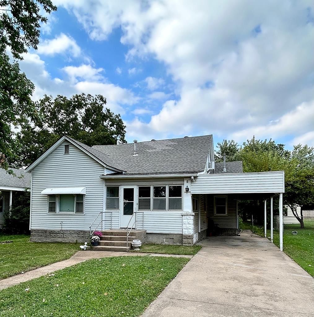2309 Washington Ave, Parsons, KS 67357 MLS 47481 Zillow