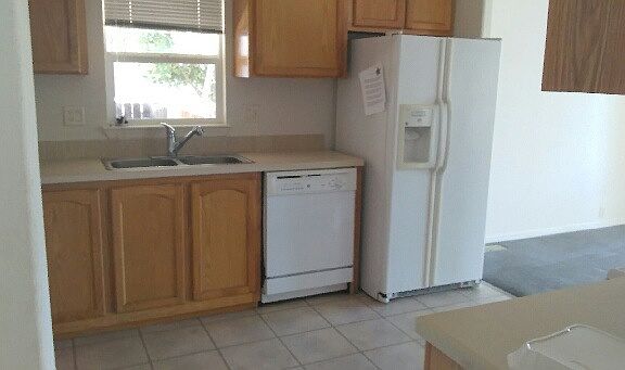 3rd image of 1400 W Marlette St Space 62