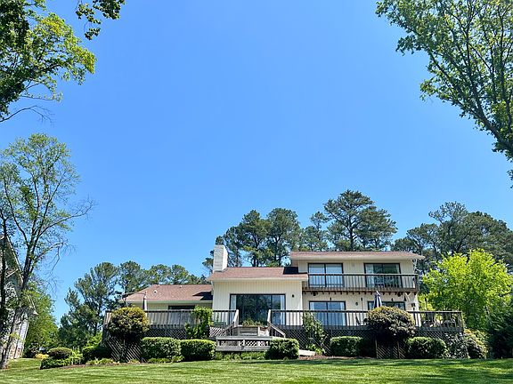 2nd image of 116 Birdsong Ln