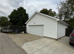 404 N Broadway St, Greenfield, IN 46140