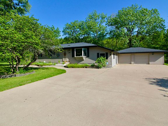 3rd image of 283 E Lucille St