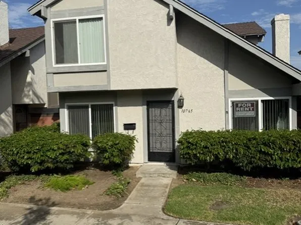 10765 Esmeraldas Dr, San Diego, CA 92124