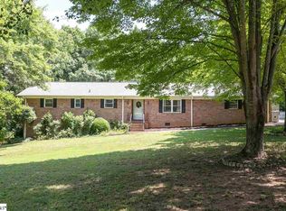 3016 E Georgia Rd, Simpsonville, SC 29681