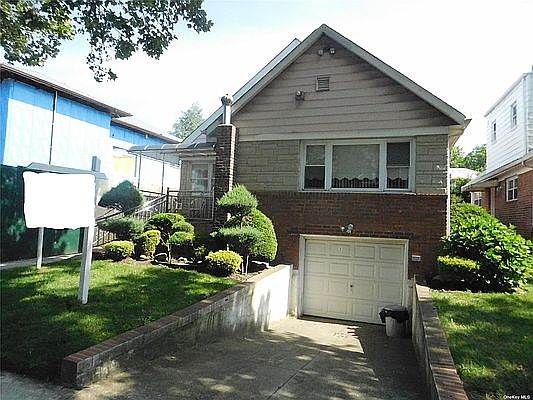 2nd image of 6515 Dieterle Cres