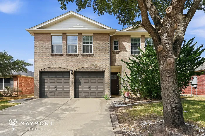 4 bed, 2.5 bath, 2644 sqft, $2,645 — Photo 1