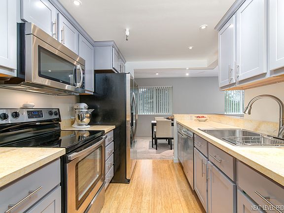 3rd image of 1 Bloomingdale Pl APT 202