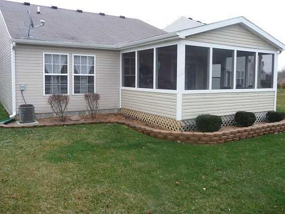 2nd image of 4454 Connaught West Dr