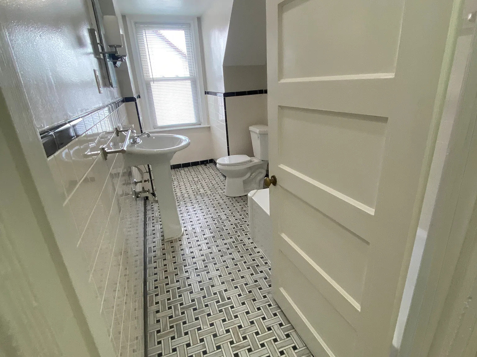 1 bed, 1363 sqft, $1,795 — Photo 4