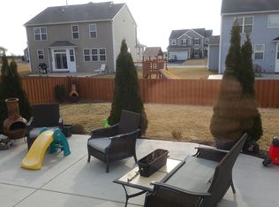 1517 Balboa Dr, Minooka, IL 60447