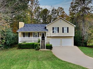 446 Thornbrooke Dr, Hiram, GA 30141