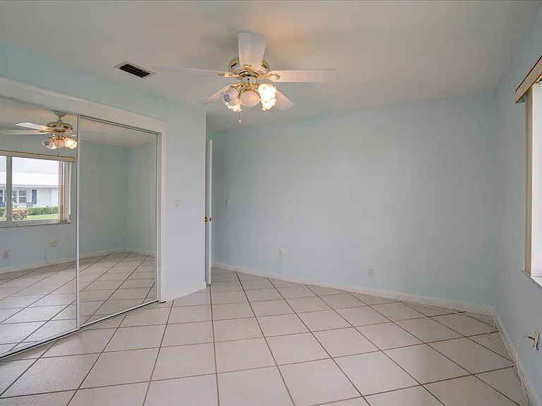2086 SW 12th Ave — Photo 20