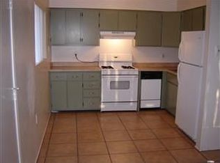 1032 Chlwd Prk Blvd NE APT B, Albuquerque, NM 87112