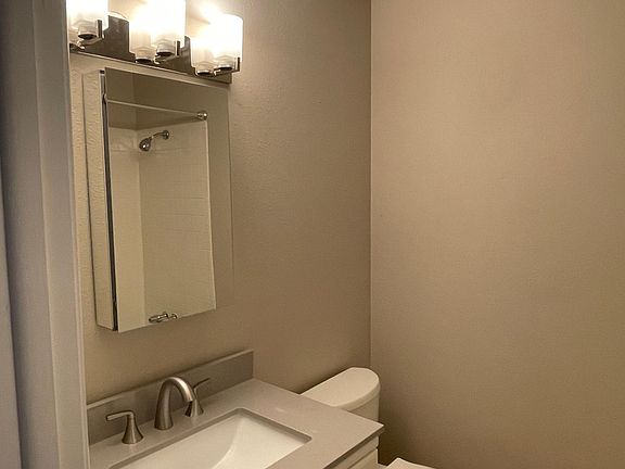 Upstairs Hall Bathroom
