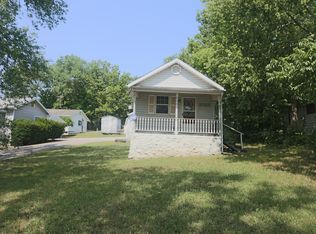 3025 Maple St, Hollister, MO 65672