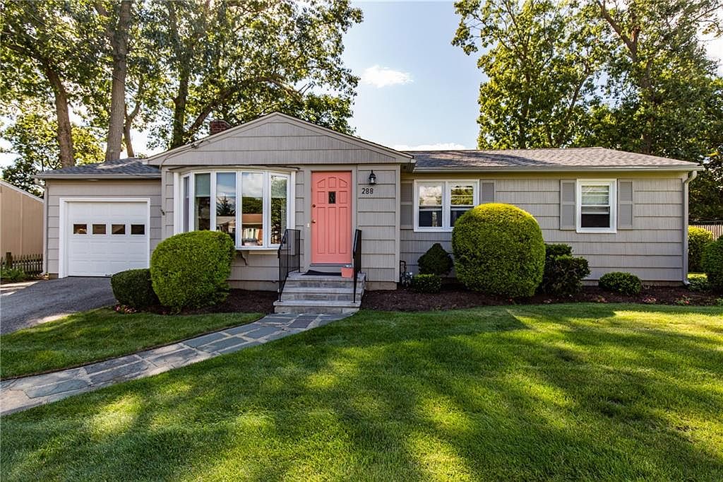 288 Cove Ave, Warwick, RI 02889 Zillow