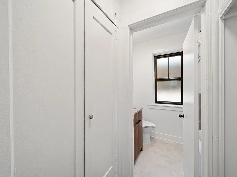 4658 N Milwaukee Ave #1W — Photo 9