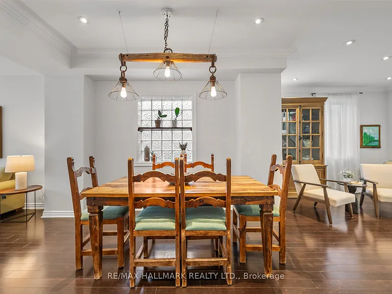 146 Roslin Ave — Photo 12