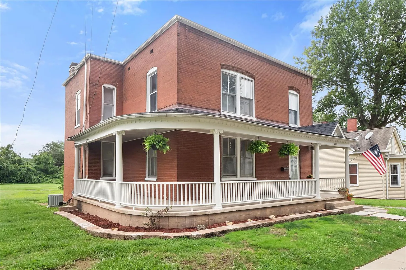 716 Union Ave photo 1